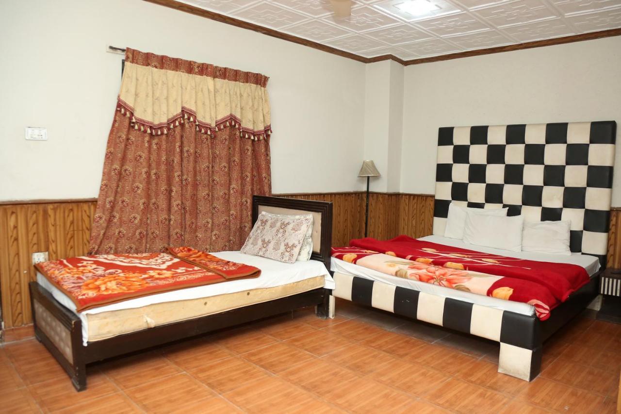 Hotel Pace Inn Multan Esterno foto